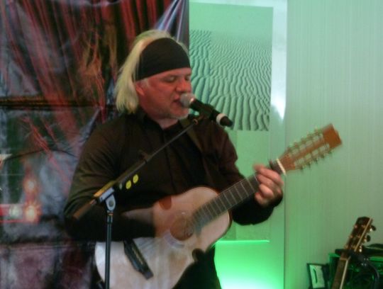 Eric Fish in der TUI Bar